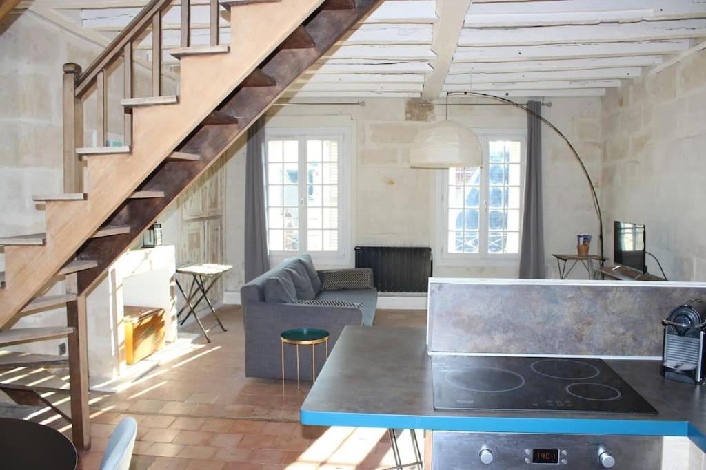 شقة Charmant Duplex Rue Colbert تور المظهر الخارجي الصورة